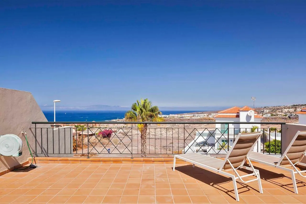 Family Apartment Costa Adeje İspanya