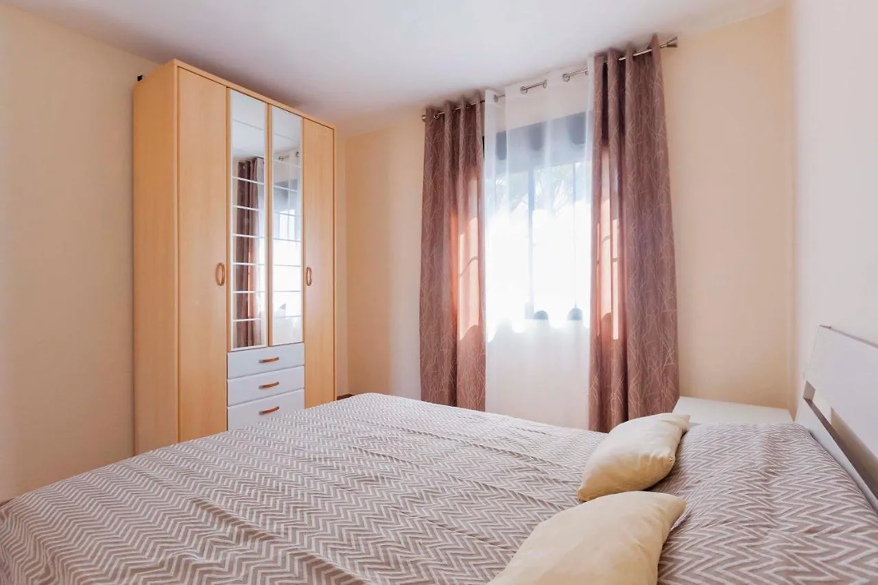 Family Apartment Costa Adeje 0*,  İspanya